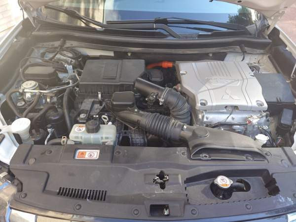 Mitsubishi Outlander PHEV Zaporiz'ka Oblast' - photo 6