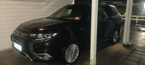 Mitsubishi Outlander PHEV Kokkola - valokuva 8