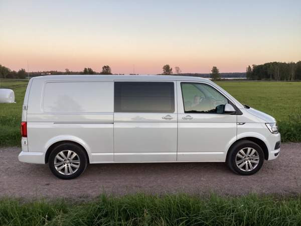 Volkswagen Transporter Kirkkonummi - valokuva 4