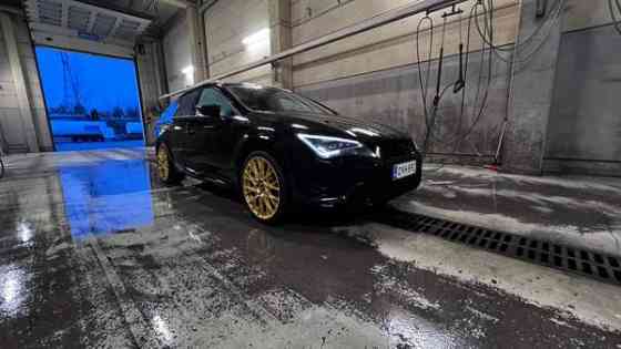 Seat Leon ST Порвоо