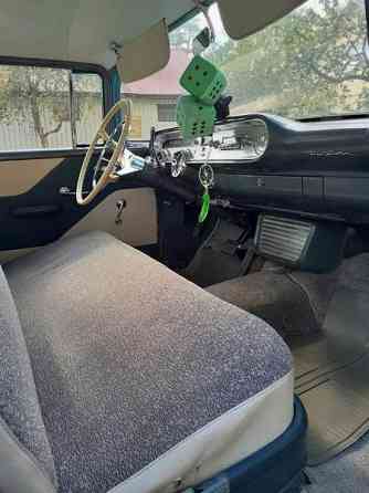 Pontiac Chieftain Хювинкяя