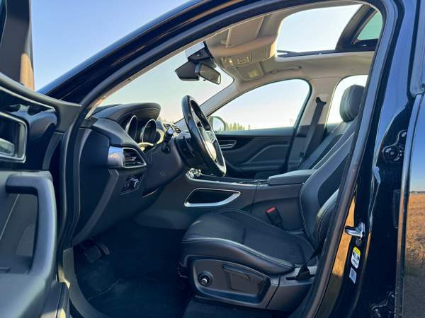 Jaguar F-Pace Maentsaelae - photo 4