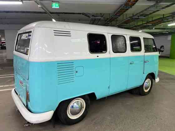Volkswagen Kleinbus Helsinki
