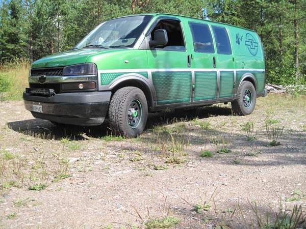 Chevrolet Express 1500 Nurmijaervi - photo 1