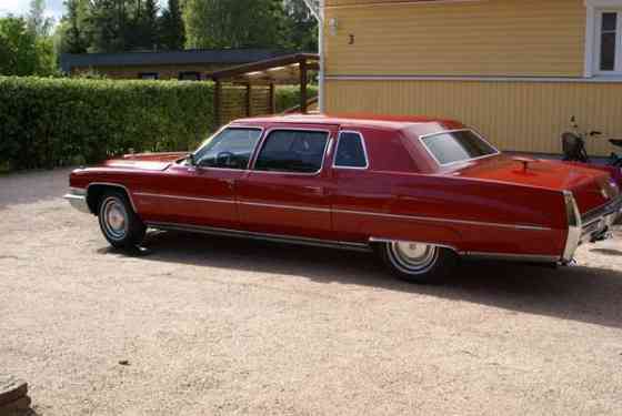 Cadillac Fleetwood Sarov