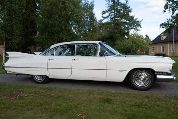 Cadillac 62-series Коккола - изображение 2