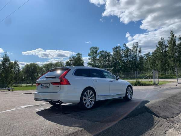 Volvo V90 Sarov - valokuva 4