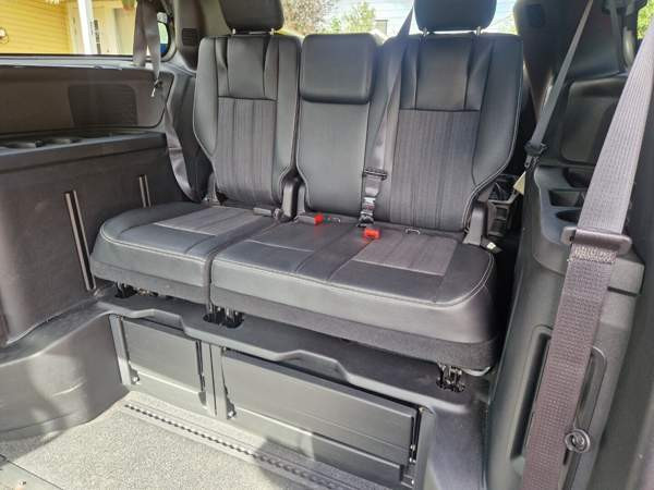 Chrysler Town Country Porvoo - valokuva 8