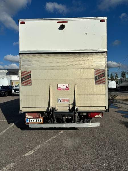 Mercedes-Benz Sprinter Vantaa - valokuva 4