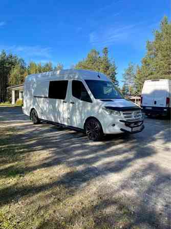 Mercedes-Benz Sprinter Luoto