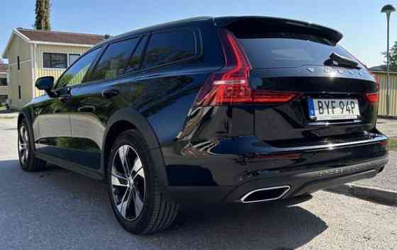 Volvo V60 Cross Country Tornio