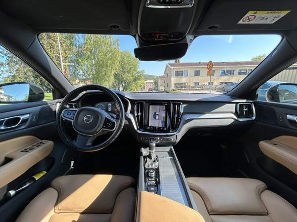 Volvo V60 Cross Country Tornio - valokuva 3