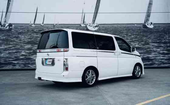 Nissan Elgrand Helsinki