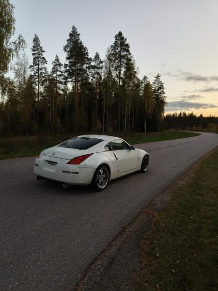 Nissan 350Z Эспоо - изображение 3