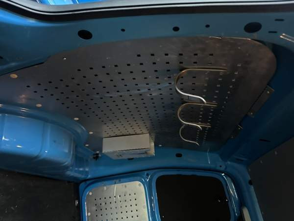 Volkswagen Caddy Maxi Каарина - изображение 7