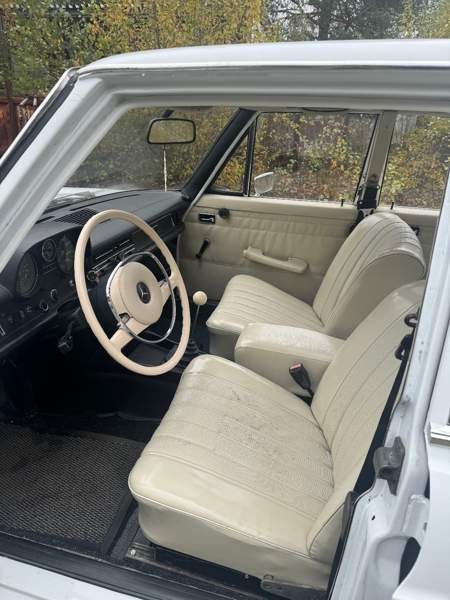 Mercedes-Benz 115 Коккола - изображение 5