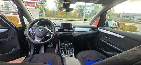 BMW 218 Helsinki - valokuva 8