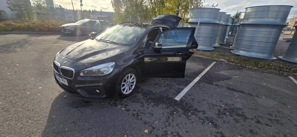 BMW 218 Helsinki - valokuva 1