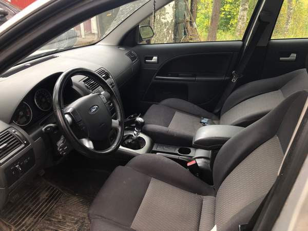 Ford Mondeo Luga - photo 6