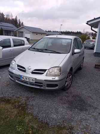 Nissan Almera Tino Nokia