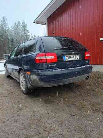 Volvo V40 Kurikka