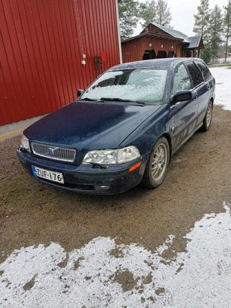 Volvo V40 Kurikka - valokuva 1