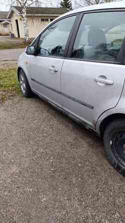 Ford C-Max Luga
