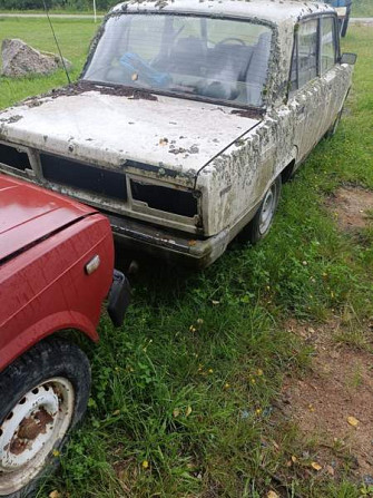 Lada 2107 Pertteli - valokuva 1