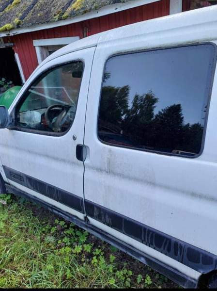 Citroen Berlingo Vantaa - photo 2