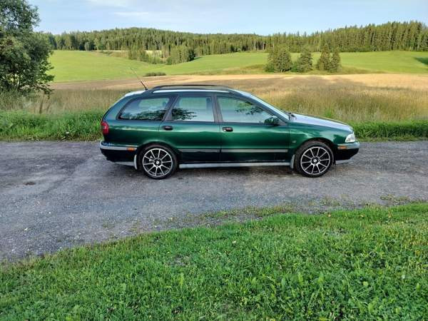 Volvo V40 Forssa - photo 2