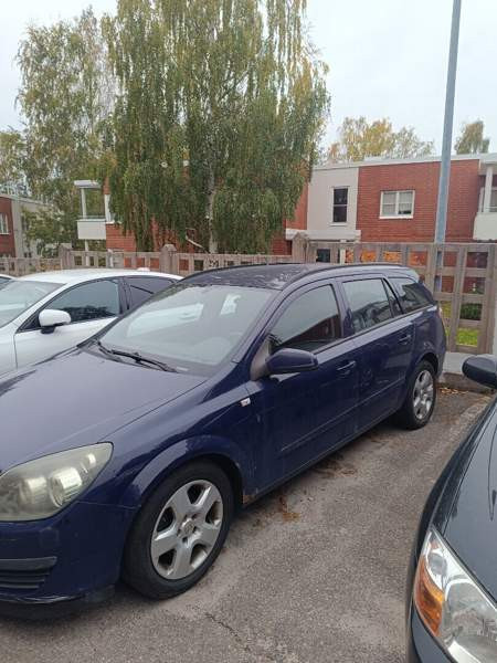 Opel Astra Helsinki - photo 1