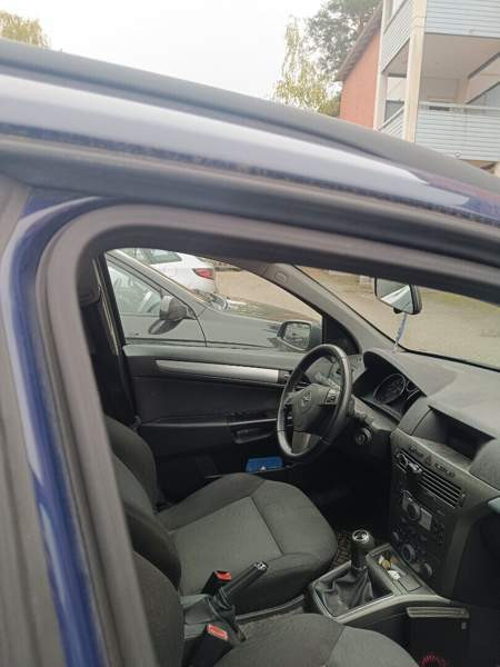 Opel Astra Helsinki - photo 3