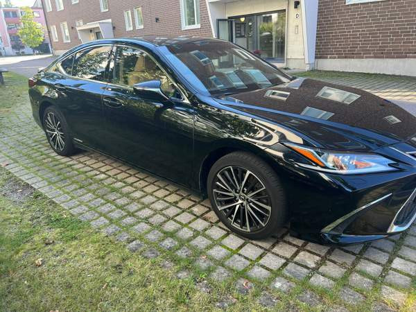 Lexus ES300 Helsinki - photo 3