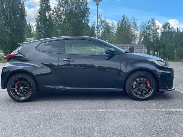 Toyota GR Yaris Sibbo - valokuva 3