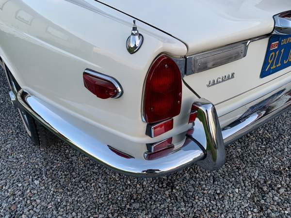 Jaguar XJ12 Luoto – foto 7