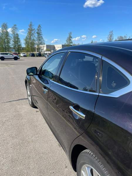 Infiniti Q70 Kouvola - valokuva 8