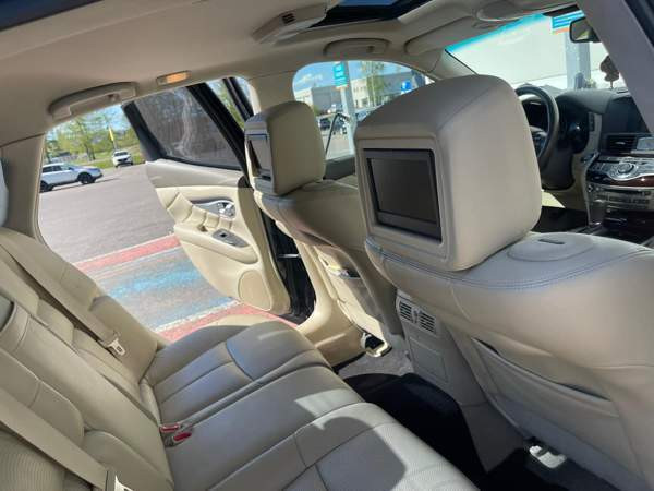 Infiniti Q70 Kouvola - valokuva 4