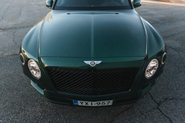 Bentley Bentayga Helsinki - изображение 6