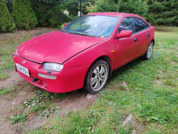 Mazda 323F Hamina – foto 1