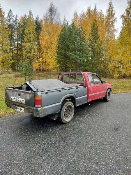 Mazda B2200 Lappeenranta - valokuva 2