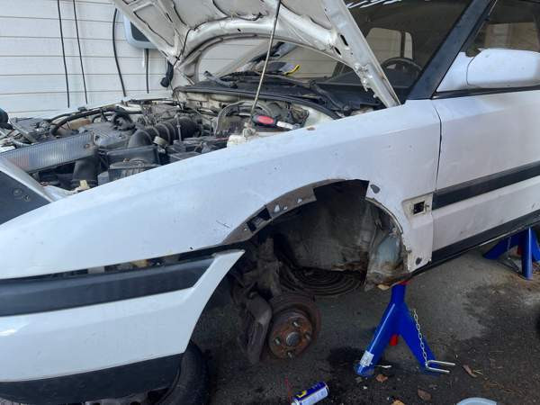 Mazda 323F Хювинкяя - изображение 5