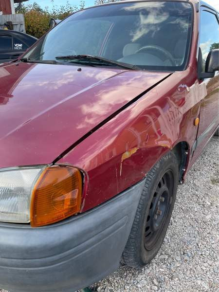 Toyota Starlet Sarov - valokuva 6