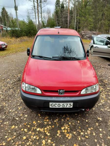 Peugeot Partner Kiihtelysvaara – foto 1