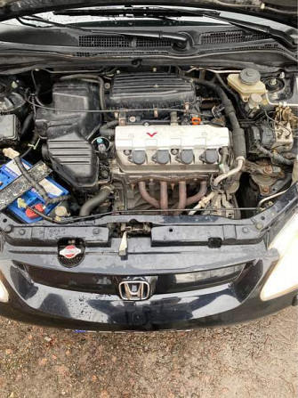 Honda Civic Padasjoki - изображение 5