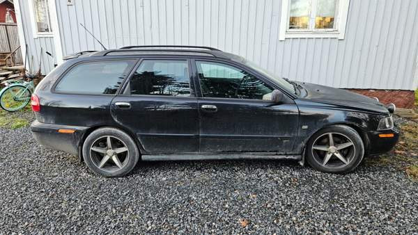 Volvo V40 Laihia - valokuva 3