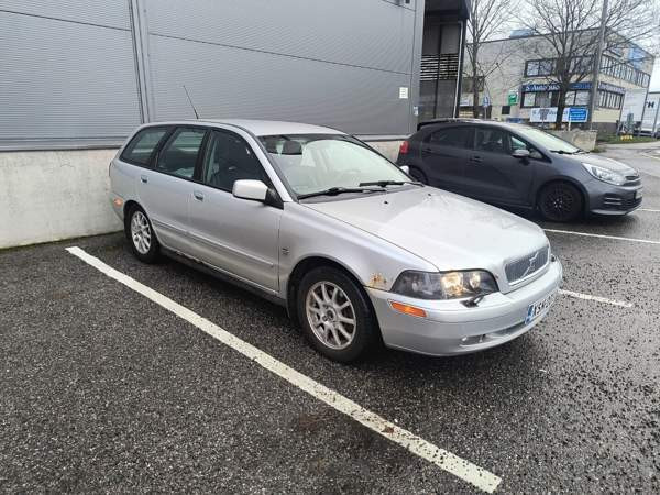 Volvo V40 Helsinki - valokuva 1