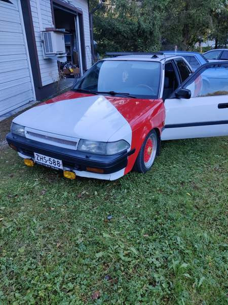 Toyota Carina II Kuhmo - valokuva 4