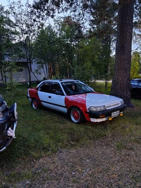Toyota Carina II Kuhmo - valokuva 1