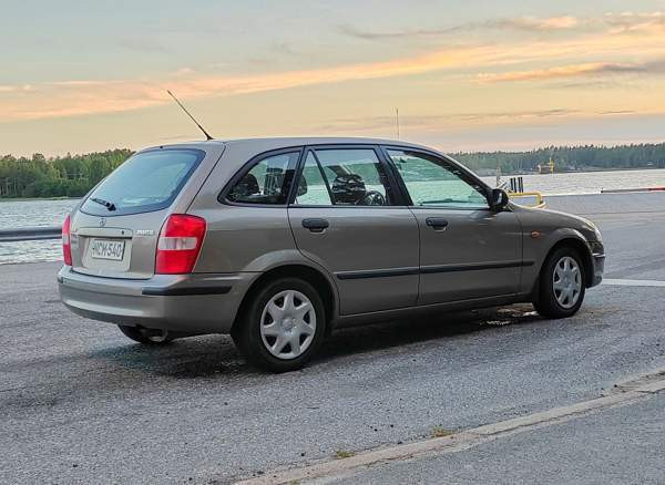 Mazda 323F Turtkul - photo 2