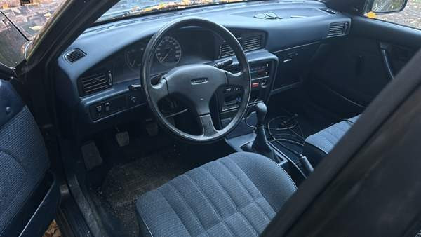 Toyota Carina II Oulu - valokuva 5